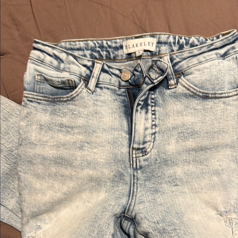 Blakeley Women's Light Blue Jeans